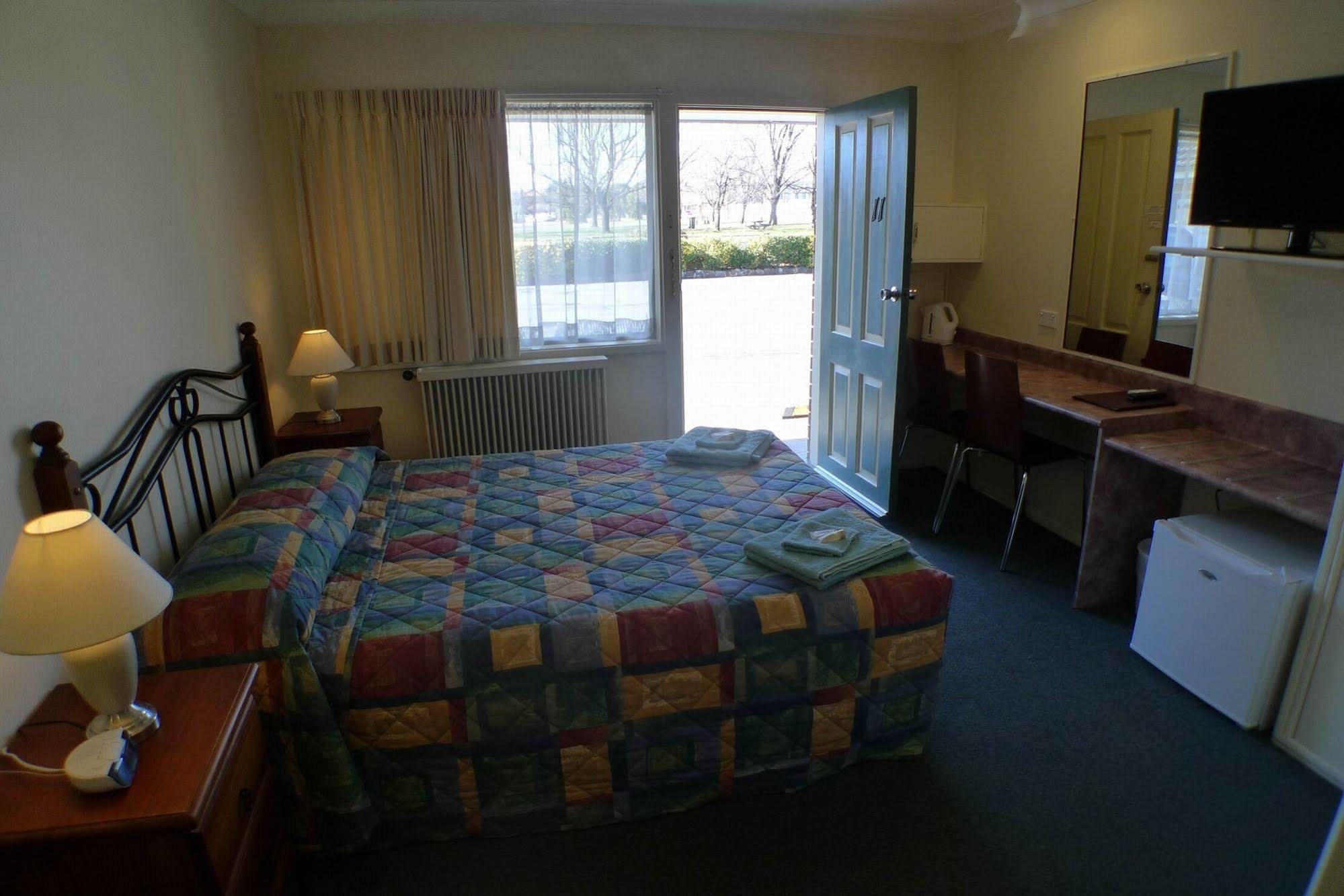 Parkhaven Motel Гоулберн Екстер'єр фото