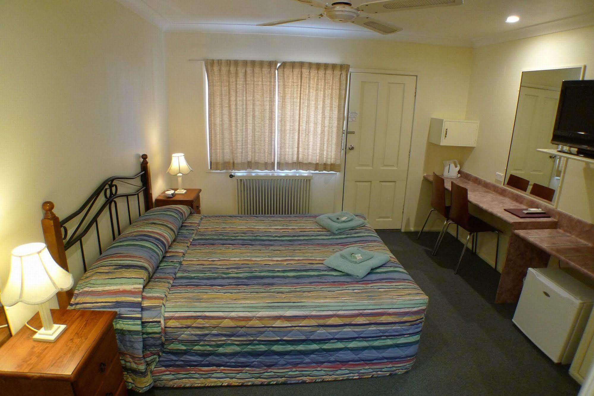 Parkhaven Motel Гоулберн Екстер'єр фото